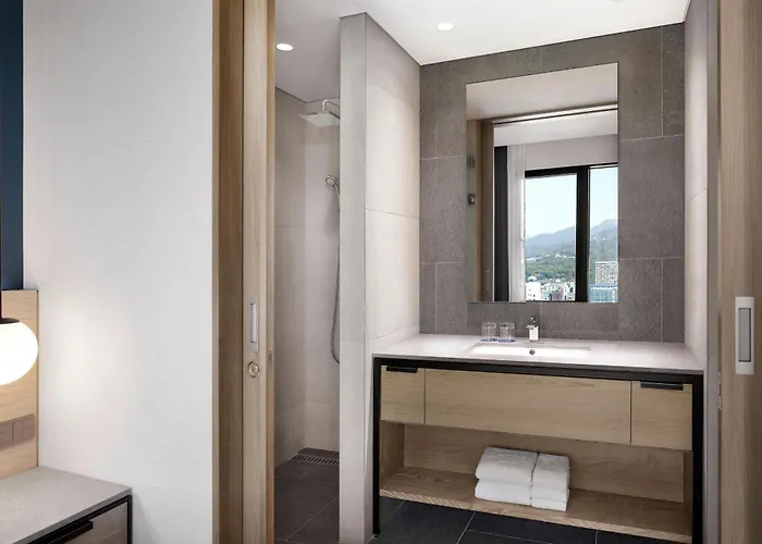 Four Points By Sheraton Josun, Myeongdong Hotel Seúl