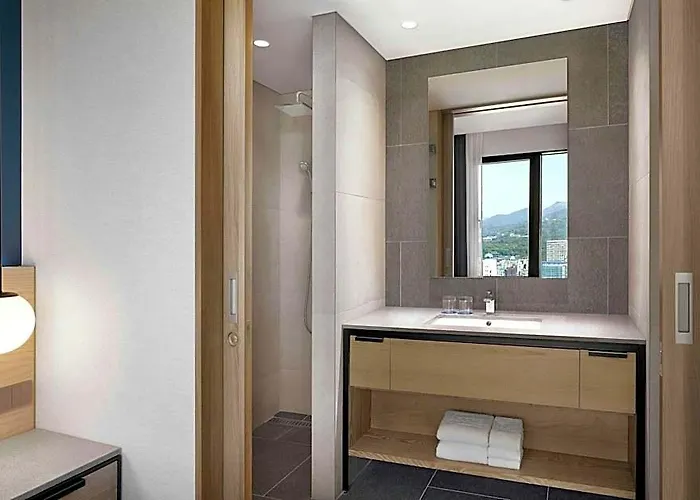 Four Points By Sheraton Josun, Myeongdong 4*